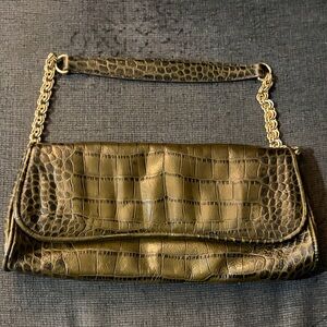 Ann Taylor Green Crocodile Embossed Clutch with Gold Chain